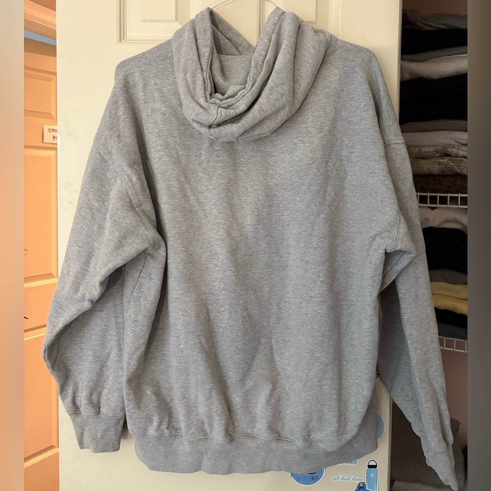 Brandy Melville Gray and Blue Malibu Sweatshirt - Picture 2 of 2